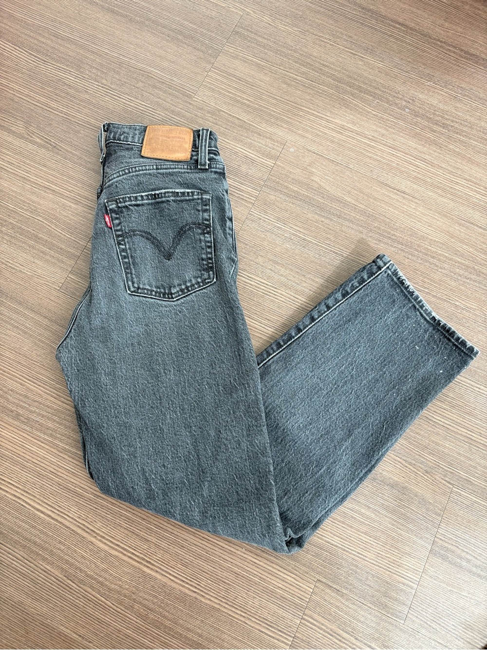 Levi’s ribcage straight jeans